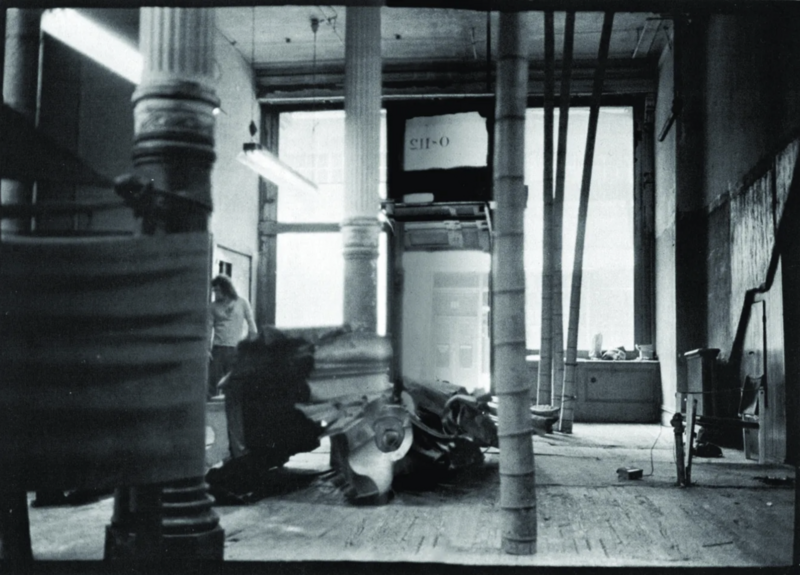 File:White-columns1.png